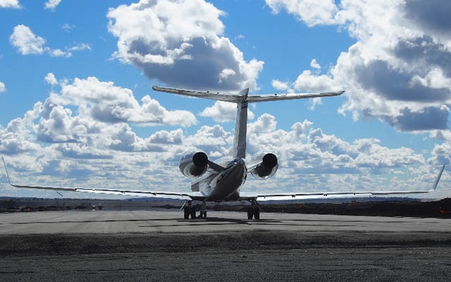 plane 640 400
